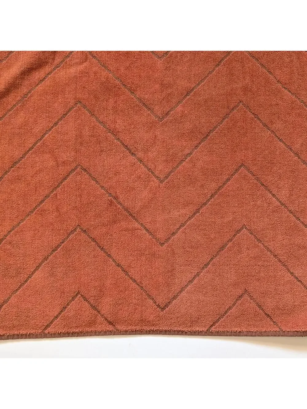 1970s Vintage Martex Burnt Orange Bath Towel with Chevron Design